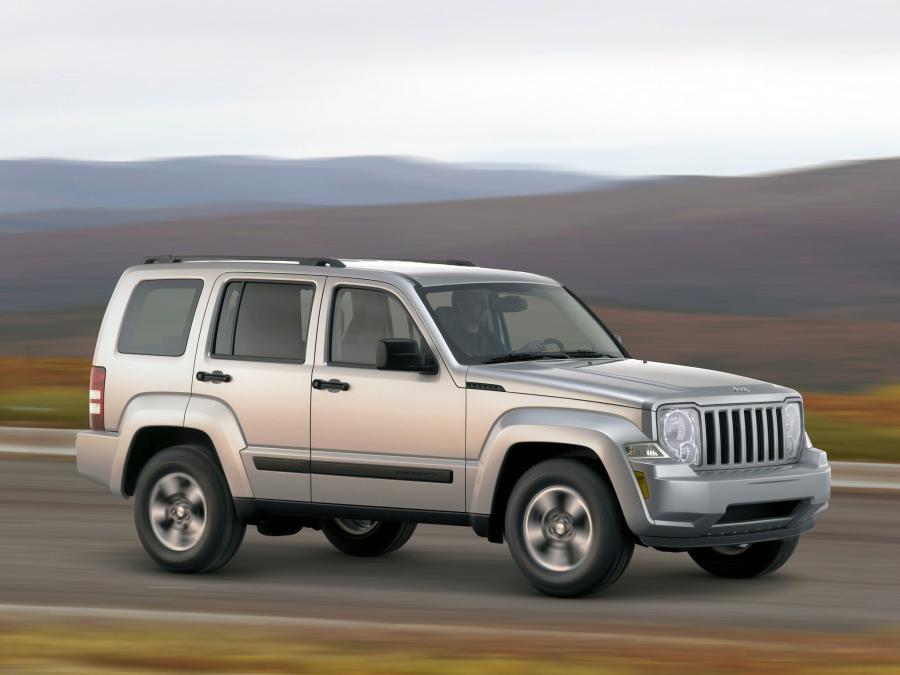  Jeep Liberty Sport 2007 года  (фото 3 из 10)